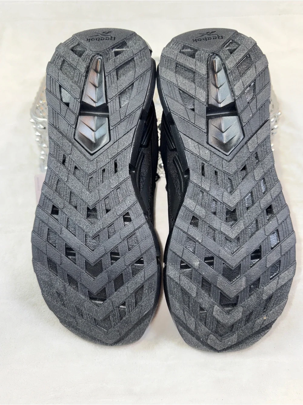 Reebok Zig Dynamica 6 Kids Black Running Shoes Sz 5Y/6.5W 100274247